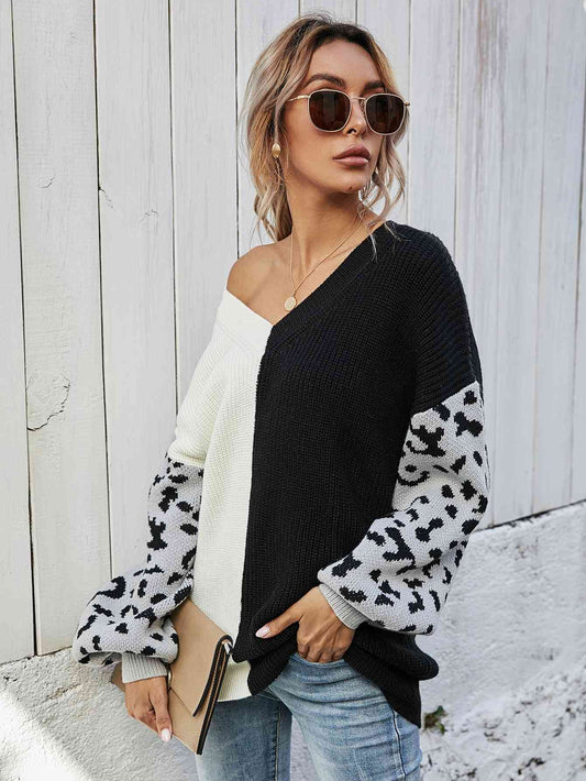 Leopard Color Block V-Neck Tunic Pullover Sweater | White & Black